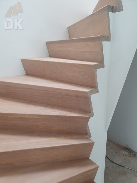 Eiken z trap naturel 02