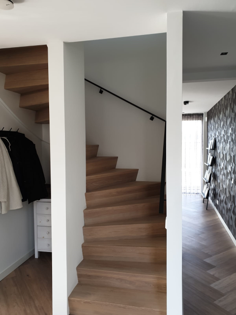 Eikenhouten z trap 12