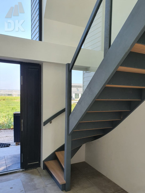 Hardhout eikentreden balustrade glas 02