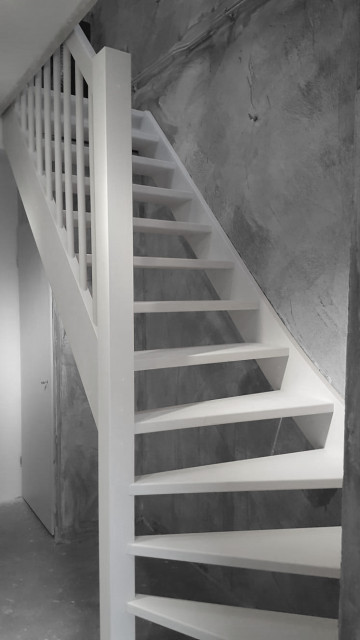 Vuren kwart trap 03 a