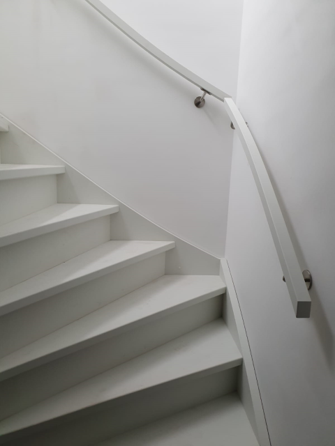 Witte trap 01