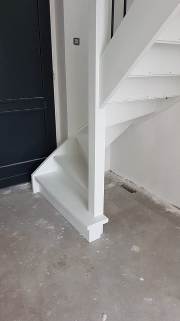 Witte vuren trap 05