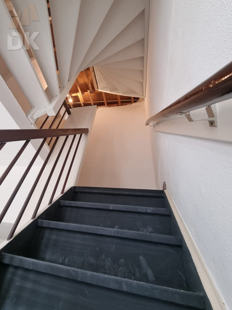Zoldertrap vuren open spiltrap 02